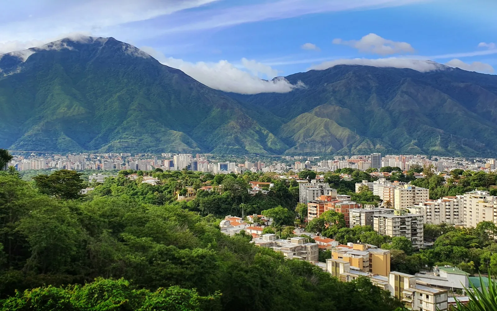 caracas cover photo