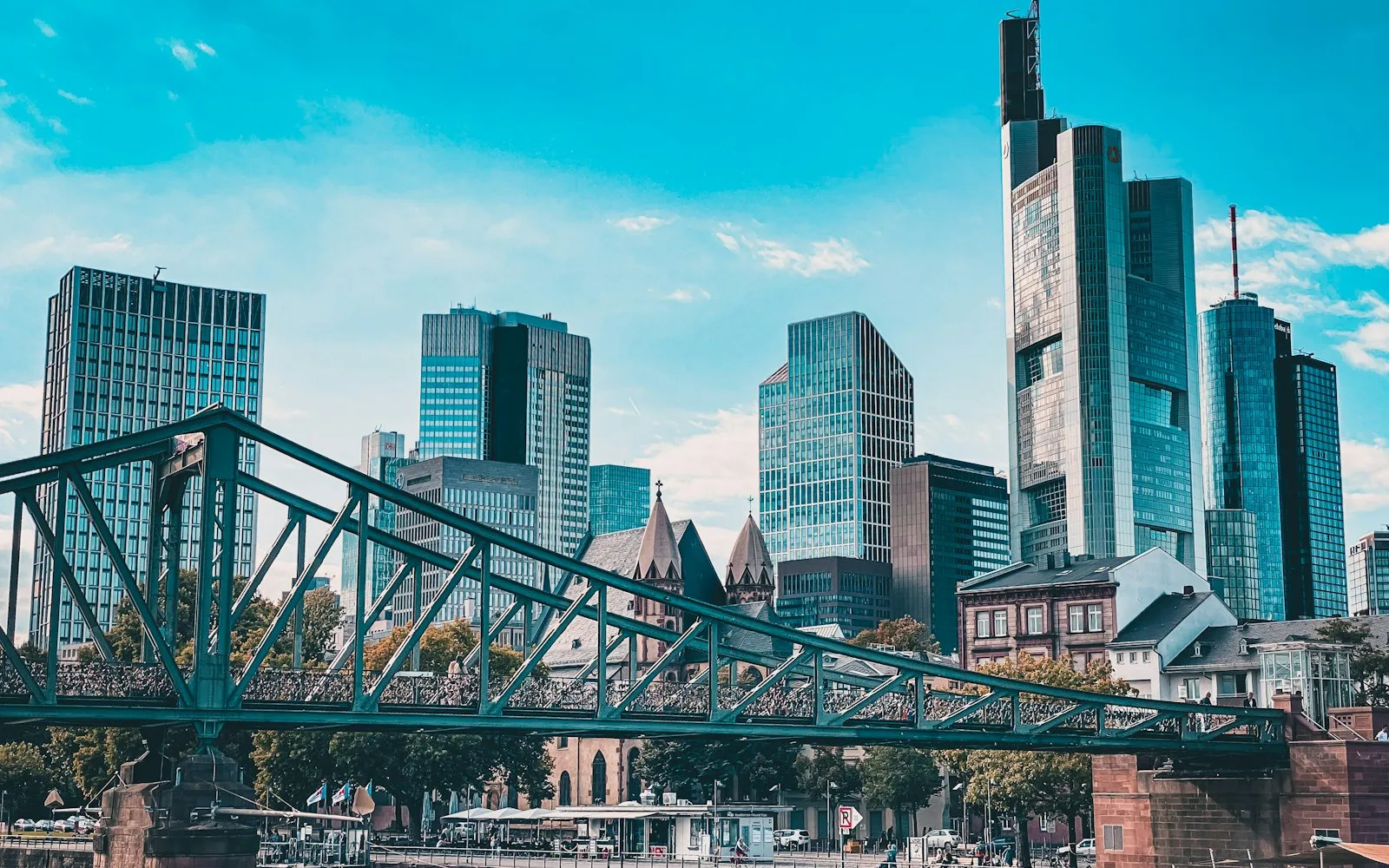 frankfurt cover photo
