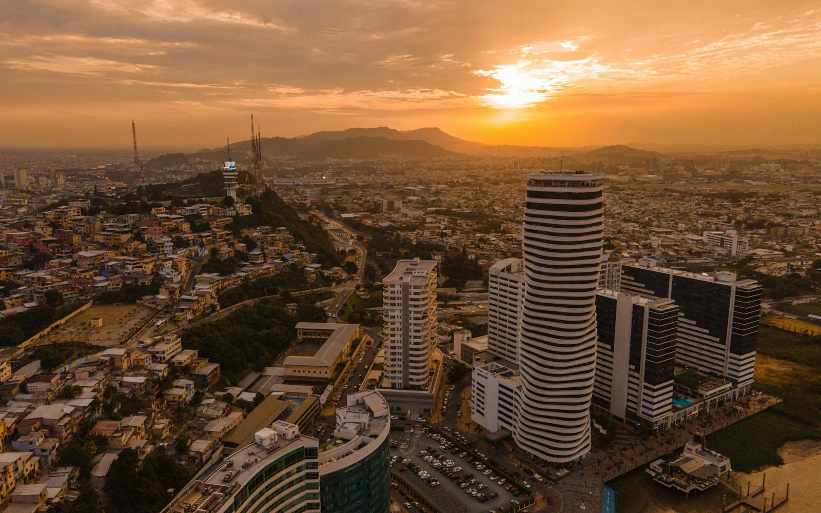 guayaquil cover photo