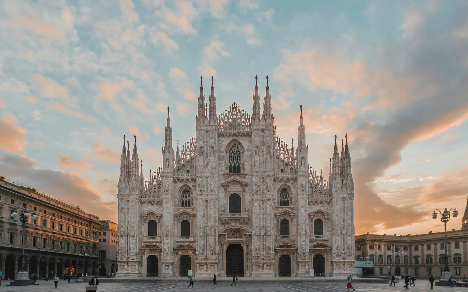 milan cover photo