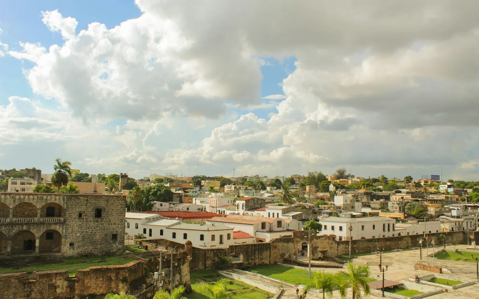 santo-domingo cover photo